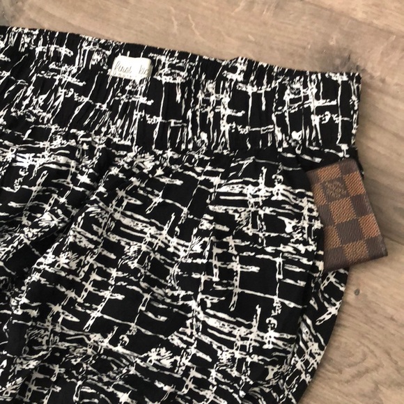 Maternity - BLACK AND WHITE CROP PANTS M - Picture 4 of 4